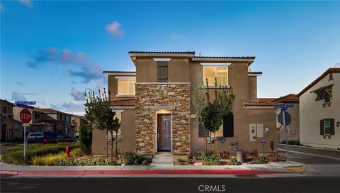 121 Pine Ct, Perris, CA 92571