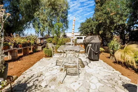 Exterior - 17386 Sage Ave, Riverside, CA 92504 photo 10 of 17