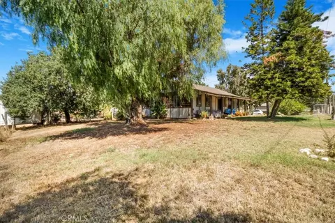 Exterior - 17386 Sage Ave, Riverside, CA 92504 photo 13 of 17