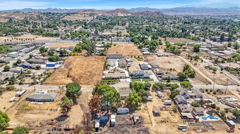 View/Area - 17386 Sage Ave, Riverside, CA 92504 photo 6 of 6