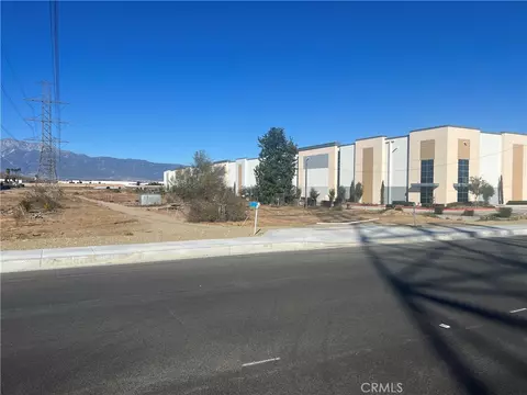 11130 E Riverside Dr, Ontario, CA 91761 photo 6