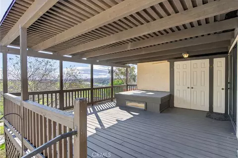 Exterior - 20682 Hill Top Dr, Riverside, CA 92507 photo 4 of 19