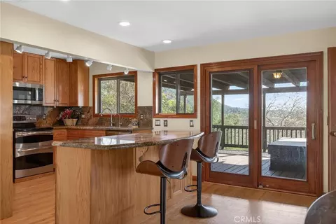 Kitchen - 20682 Hill Top Dr, Riverside, CA 92507 photo 1 of 6