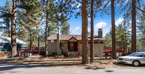 5595 Sycamore St, Wrightwood, CA 92397