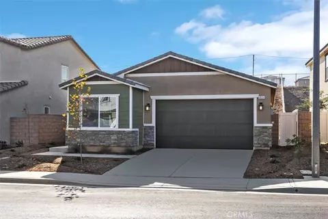 4664 Florence Dr, Lake Elsinore, CA 92530