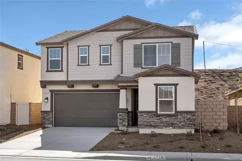 4586 Florence Dr, Lake Elsinore, CA 92530