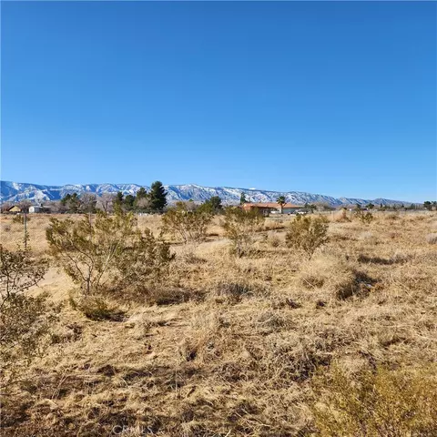 0 Coyote Rd, Phelan, CA 92371