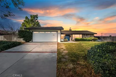6025 Keswick Ave, Riverside, CA 92506