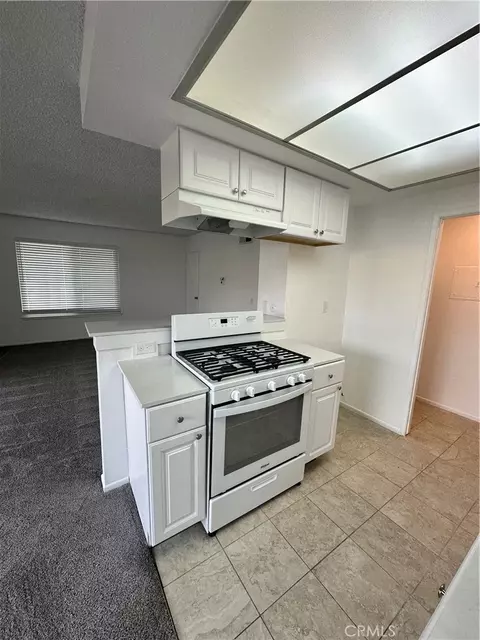 Kitchen - 1404 E Sail Ave, Orange, CA 92865 photo 1 of 4