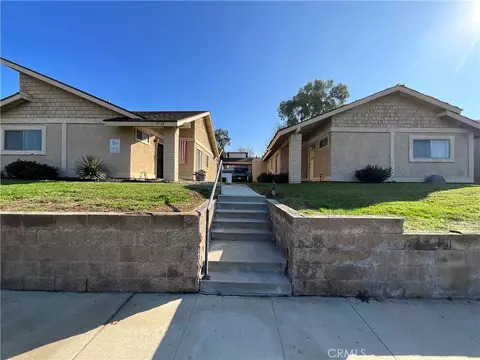 Exterior - 1404 E Sail Ave, Orange, CA 92865 photo 5 of 7