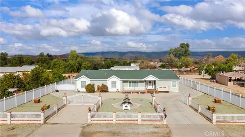 41950 Mayberry Ave, Hemet, CA 92544