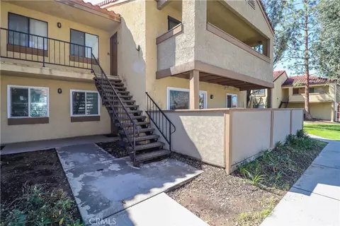 1110 W Blaine St #101, Riverside, CA 92507