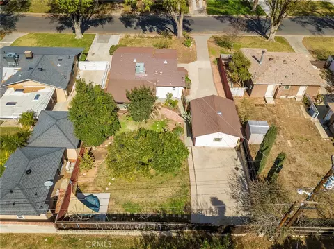 View/Area - 4660 Cover St, Riverside, CA 92506 photo 3 of 3