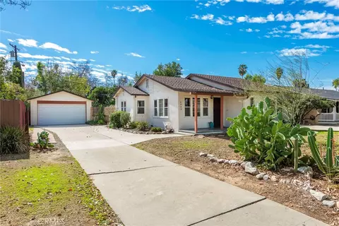 Exterior - 4660 Cover St, Riverside, CA 92506 photo 2 of 15
