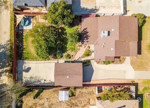 View/Area - 4660 Cover St, Riverside, CA 92506 photo 1 of 3