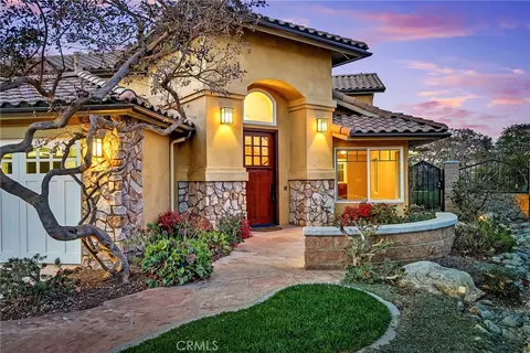 687 Firwood Ct, Riverside, CA 92506