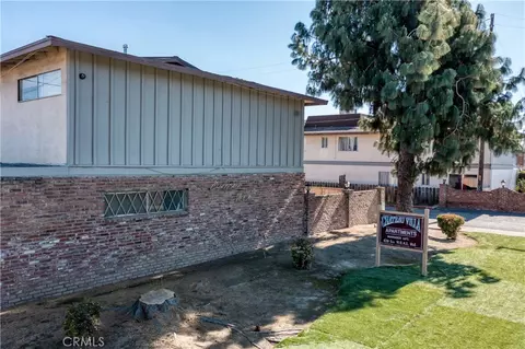 420 S Real Rd, Bakersfield, CA 93309