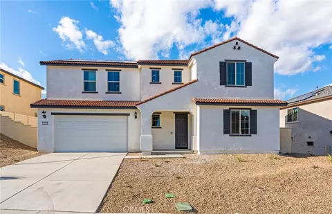 4086 Madonna Cir, Lake Elsinore, CA 92530