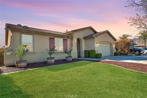 611 Glory St, San Jacinto, CA 92583