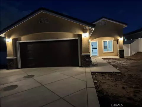 5950 Clifton Blvd, Riverside, CA 92504