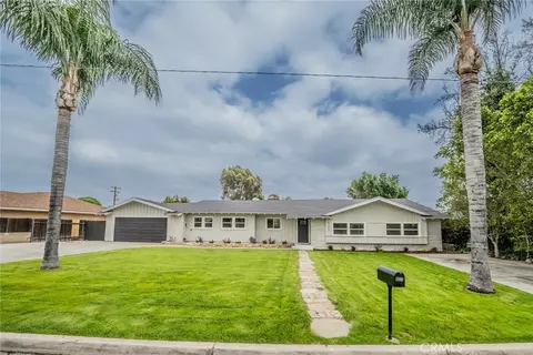 6323 Lilac Ave, Rialto, CA 92377