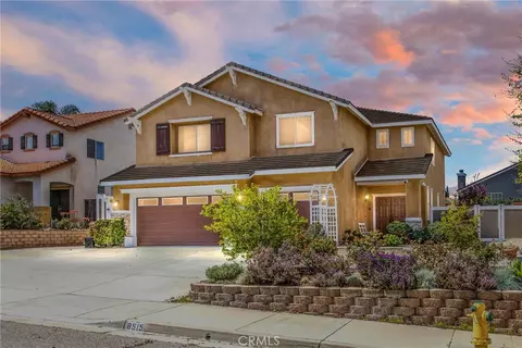 8515 Mcalpine Ln, Riverside, CA 92508