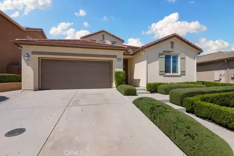 3543 Sugarberry Ct, Fontana, CA 92336