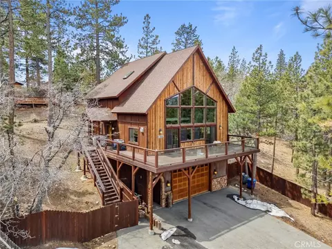 450 Temple Ln, Big Bear Lake, CA 92315
