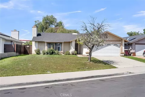 13881 Pheasant Knoll Ln, Moreno Valley, CA 92553