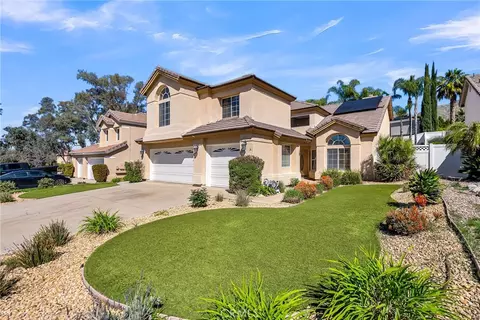 29180 Greenbrier Pl, Highland, CA 92346