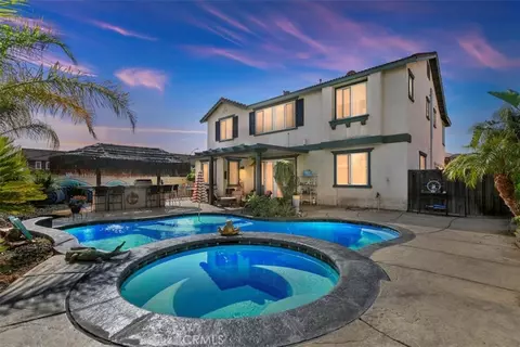 18570 Moorland Ct, Riverside, CA 92508