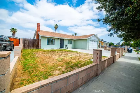 25176 Silent Creek Rd, Moreno Valley, CA 92553