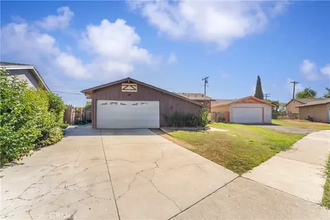 14606 S Caswell Ave, Compton, CA 90220
