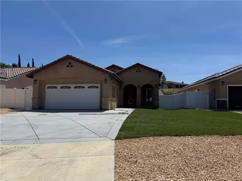 5944 Clifton Blvd, Riverside, CA 92504