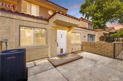 43413 30th St W #3, Lancaster, CA 93536