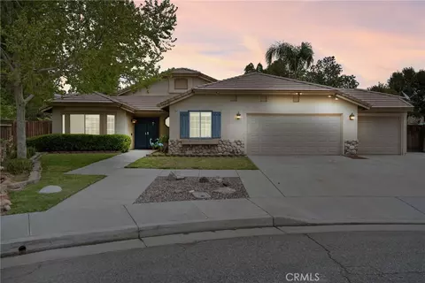 1915 Alsace Ct, San Jacinto, CA 92583