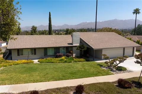 5410 Via San Jacinto, Riverside, CA 92506