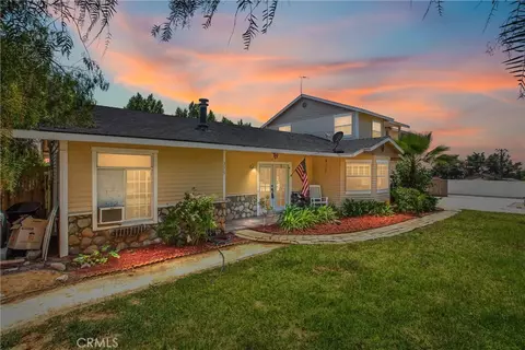 375 E County Line Rd, Calimesa, CA 92320
