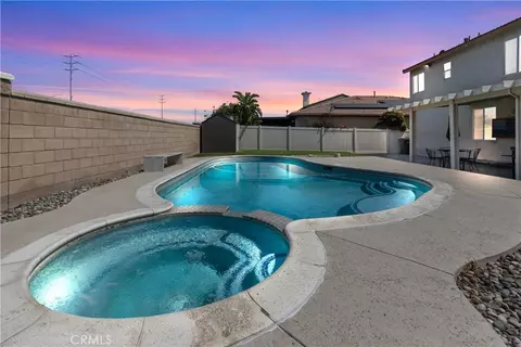 7311 Pinewood Ct, Eastvale, CA 92880