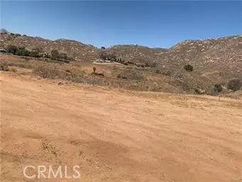 1 Luane Trl, Colton, CA 92324