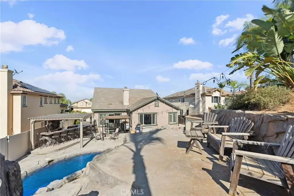 Exterior - 8347 Clover Creek Rd, Riverside, CA 92508 photo 6 of 9