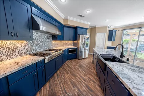 Kitchen - 31465 Inverness Ct, Temecula, CA 92591 photo 5 of 8