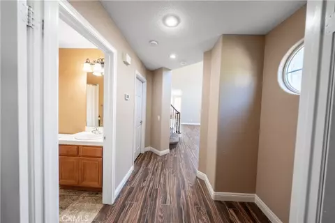 Entry Way - 31465 Inverness Ct, Temecula, CA 92591 photo 5 of 6