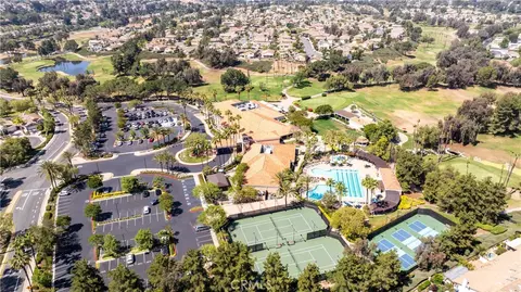View/Area - 31465 Inverness Ct, Temecula, CA 92591 photo 3 of 8