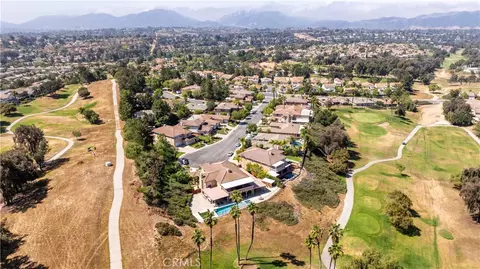 View/Area - 31465 Inverness Ct, Temecula, CA 92591 photo 7 of 8