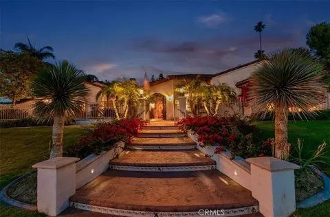 6756 Hawarden Dr, Riverside, CA 92506