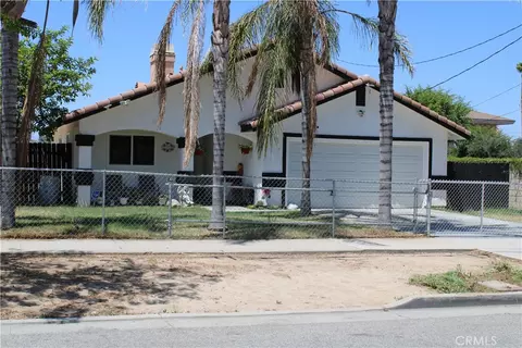 3360 Winstrom St, Riverside, CA 92504