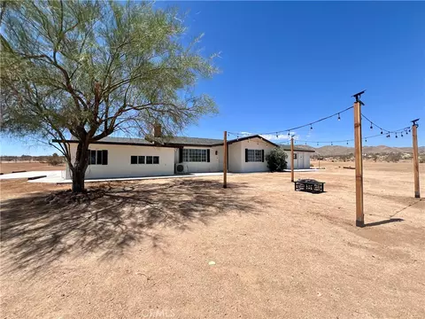Exterior - 56056 Cone Blvd, Landers, CA 92285 photo 3 of 14