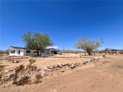 Exterior - 56056 Cone Blvd, Landers, CA 92285 photo 4 of 14