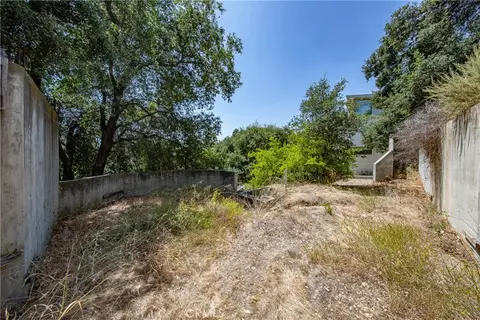 3577 Shaw Ranch Rd, Pasadena, CA 91107 photo 19